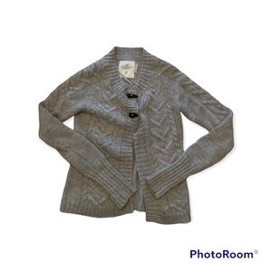 H&M gray long sleeve cardigan size Small.